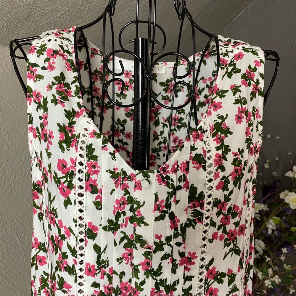Stitch Fix Tank - Picture 3 of 6